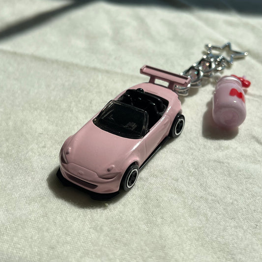 ND Miata Milkshake Beaded Keychain