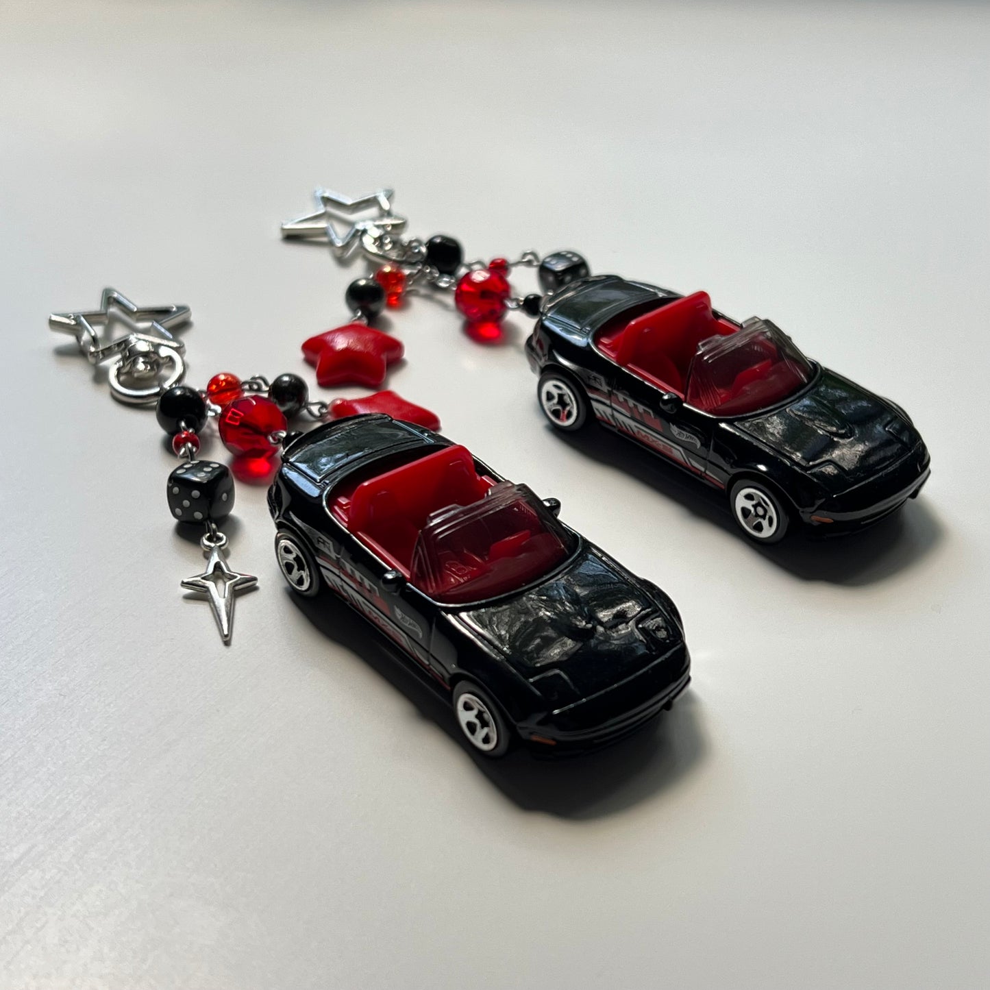 ‘91 Mazda MX-5 Miata Beaded Keychain