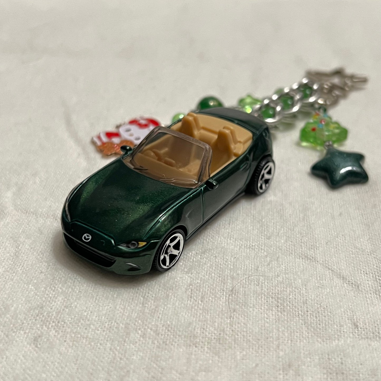 2015 Mazda MX-5 Miata x Kitty Beaded Keychain
