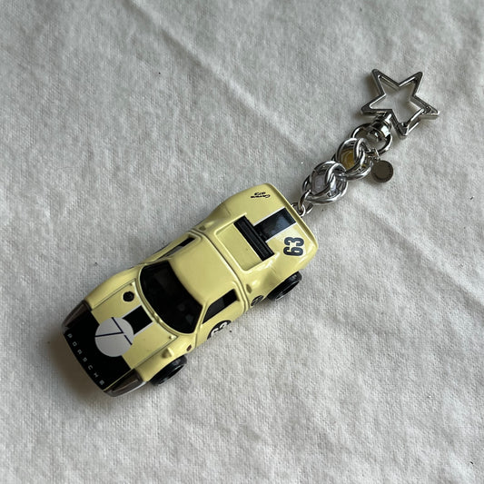 Porsche 904 Carrera GTS Beaded Keychain