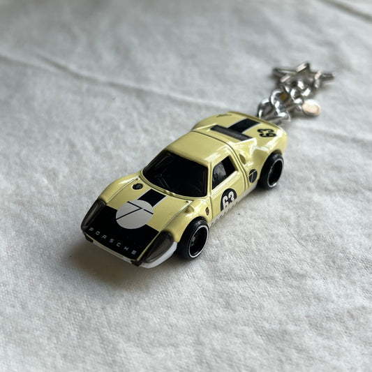 Porsche 904 Carrera GTS Beaded Keychain