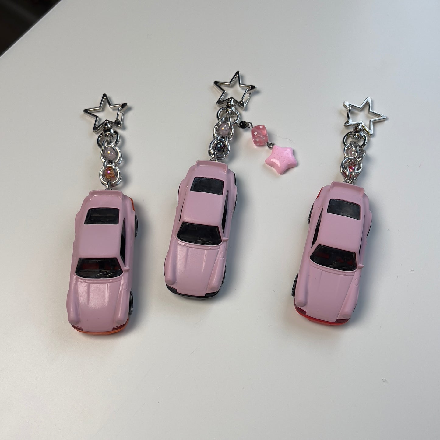 Porsche 911 Carrera RS 2.7 Beaded Keychain