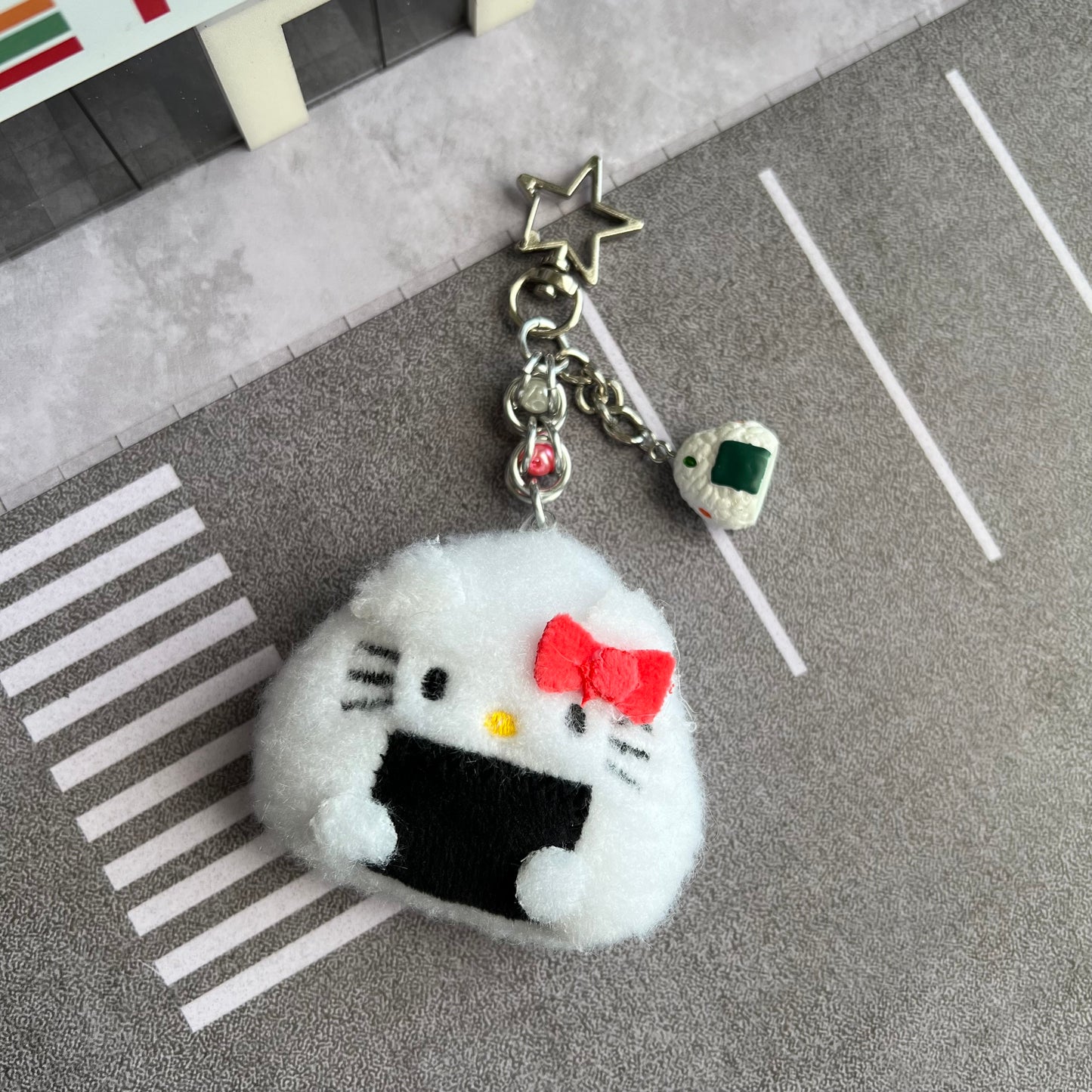 Onigiri Kitty Plush Beaded Keychain