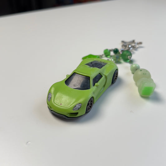 Porsche 918 Spyder X Green Man Beaded Keychain