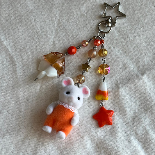 Autumn Mouse Beaded Keychain