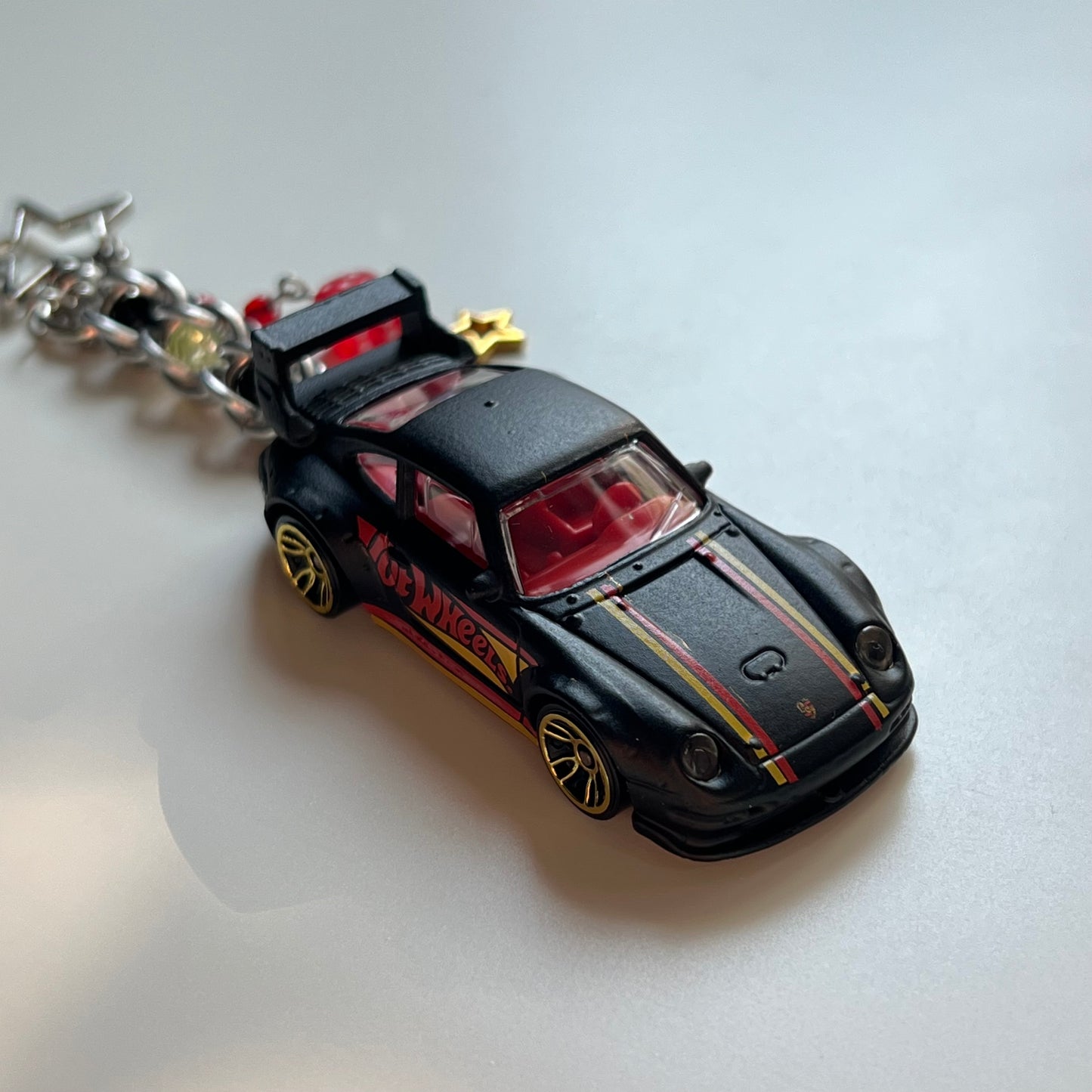 Porsche 993 GT2 Beaded Keychain