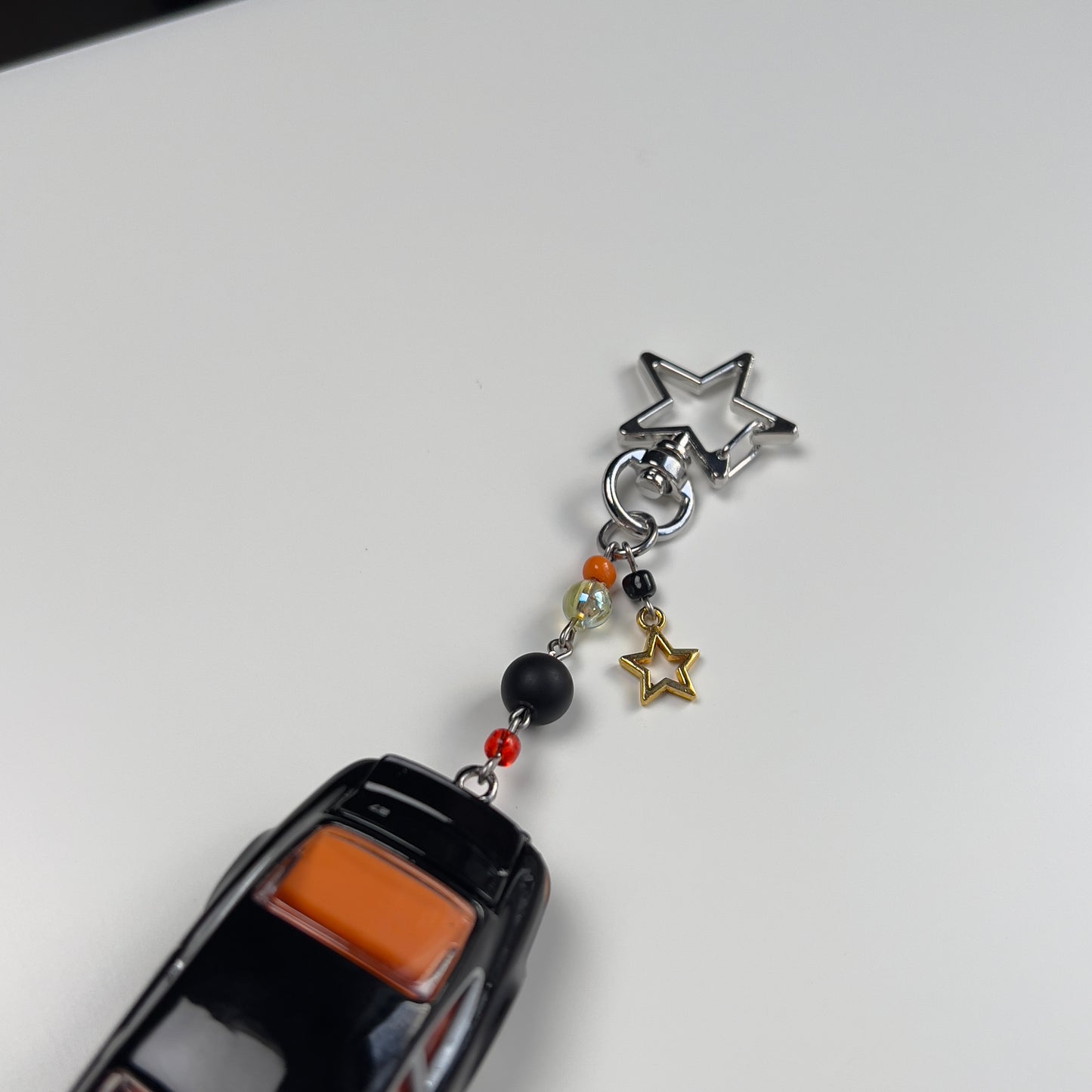 Porsche 911 Carrera RS 2.7 Beaded Keychain