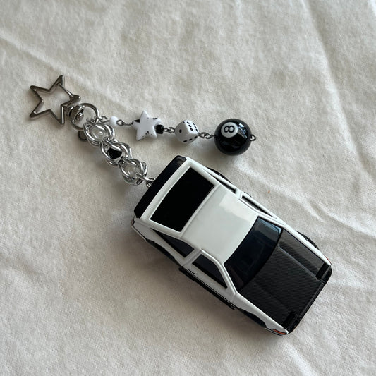 Toyota Trueno (AE86) Beaded Keychain