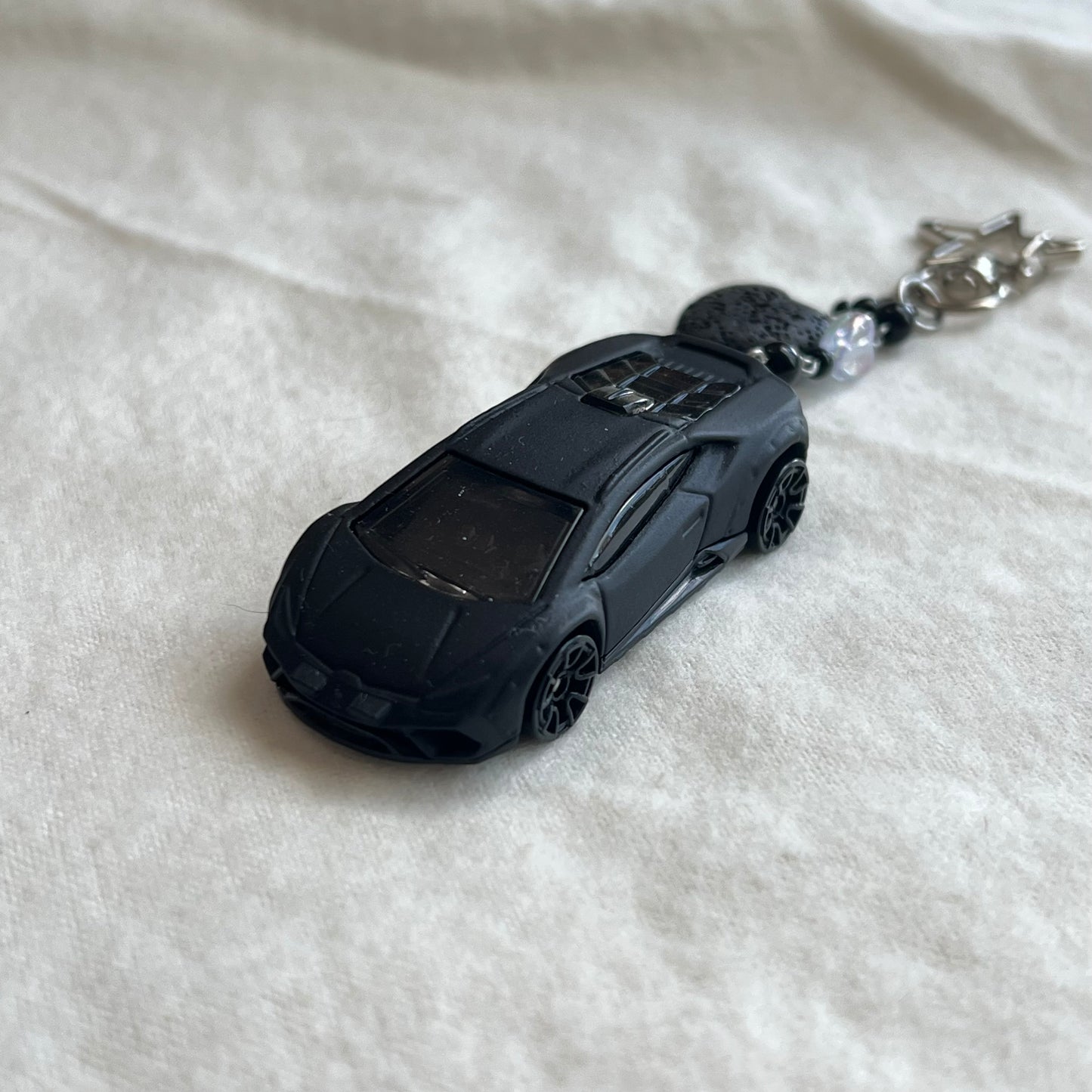 Lamborghini Huracán Sterrato Beaded Keychain
