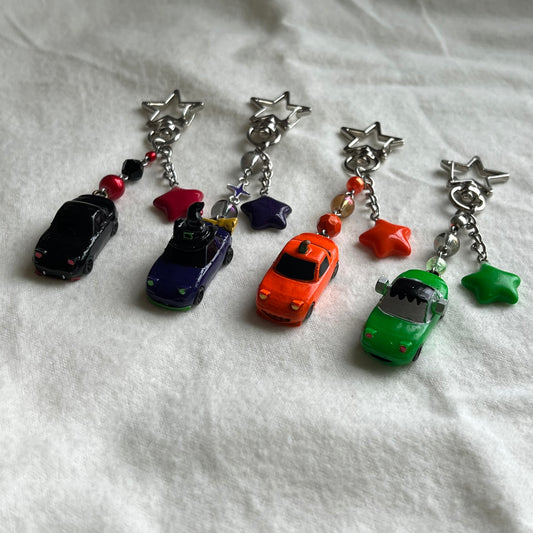 BLEEP BLOP Halloween Miata Beaded Keychain