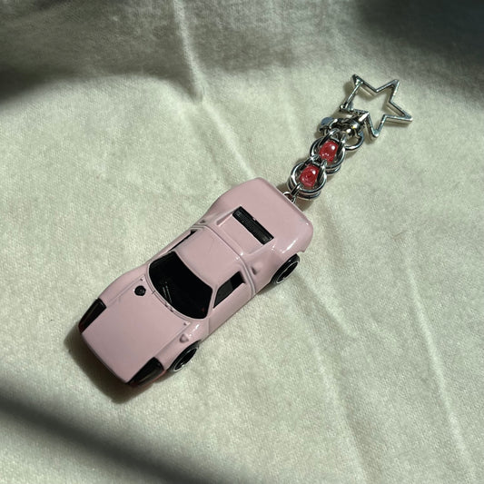 Porsche 904 Carrera GTS Beaded Keychain