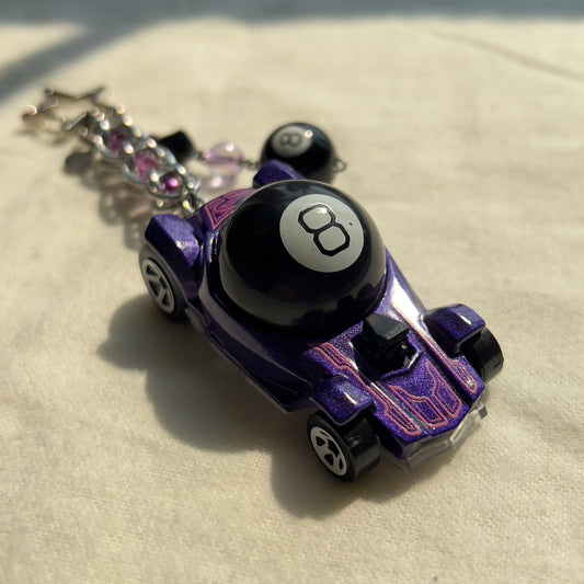 Decidedly Go - Magic 8 Ball Beaded Keychain