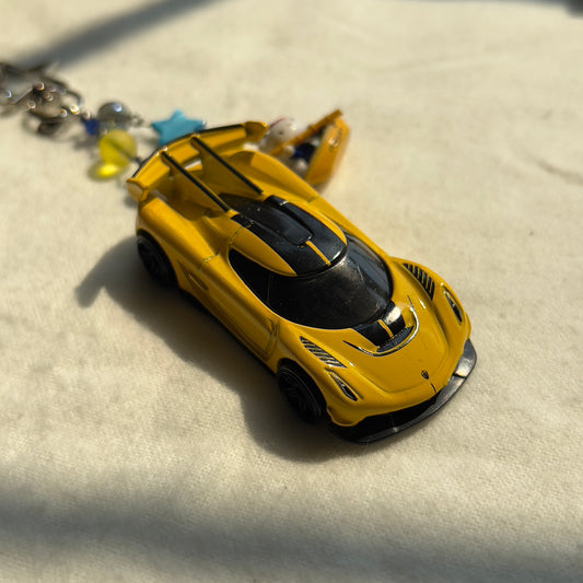 Koenigsegg Jesko & Kitty Beaded Keychain