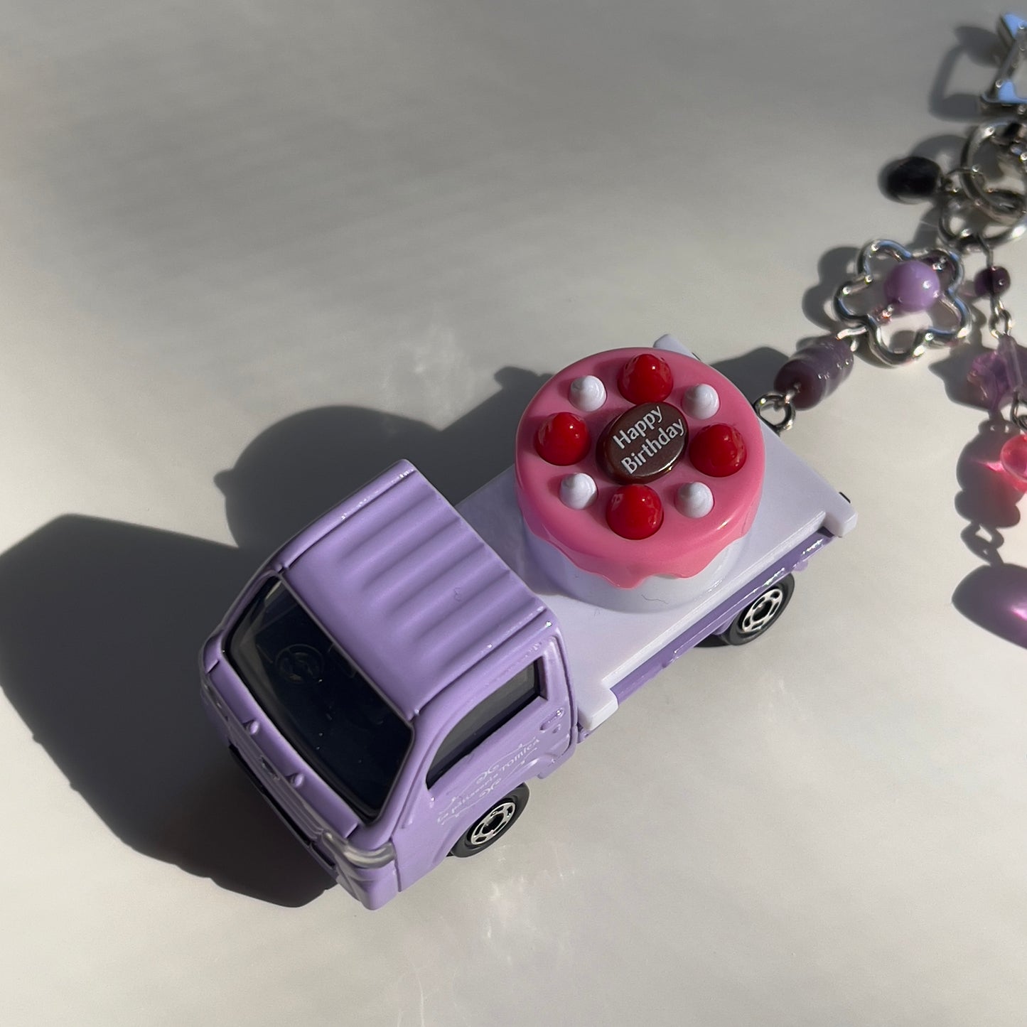 Birthday Delivery - Subaru Sambar Beaded Keychain