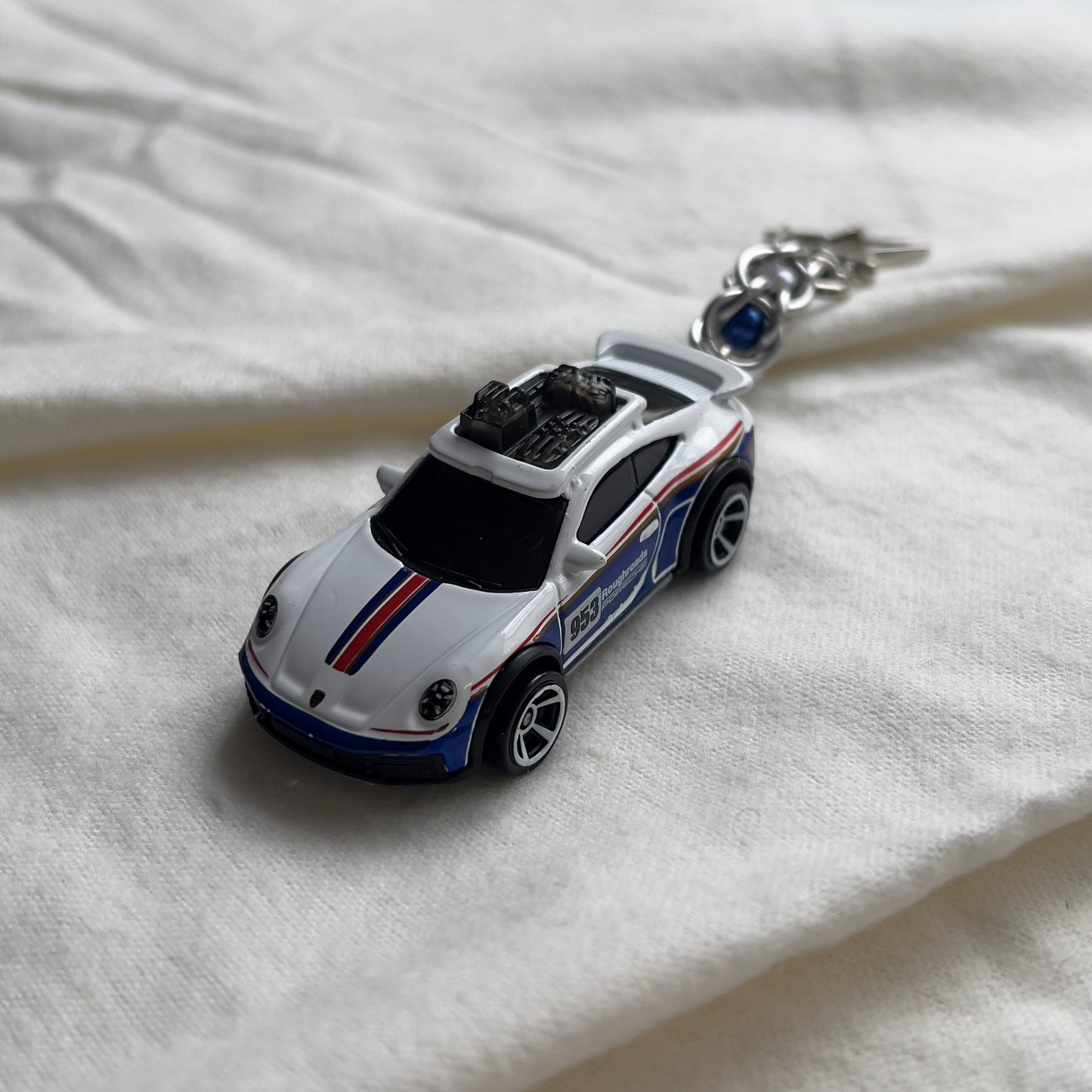 Porsche 911 Rallye Beaded Keychain