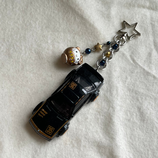BMW 635 CSi & Gold Kitty Beaded Keychain